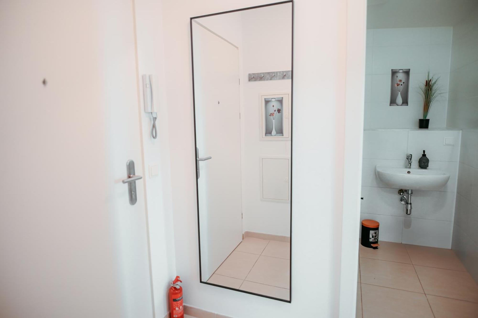 Danube Island Apartment 3 Vienne Extérieur photo